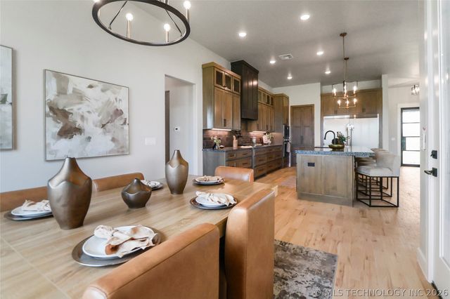 21670 E 112th Place S, Broken Arrow, OK 74014
