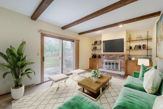 N81W14117 Titan COURT, Menomonee Falls, WI 53051