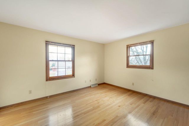 N81W14117 Titan COURT, Menomonee Falls, WI 53051