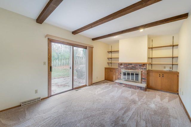 N81W14117 Titan COURT, Menomonee Falls, WI 53051