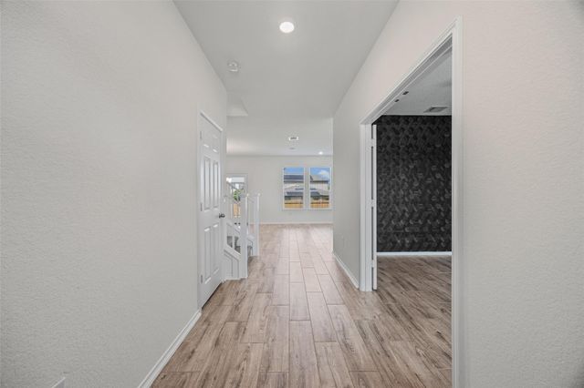 5124 Lazy Court DR, Austin, TX 78724