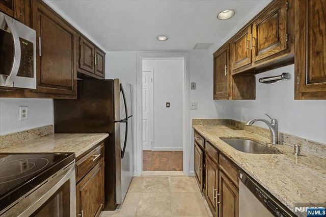 1600 Center Avenue 1 A, Fort Lee, NJ 07024