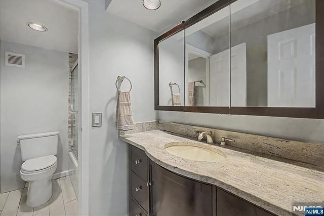1600 Center Avenue 1 A, Fort Lee, NJ 07024