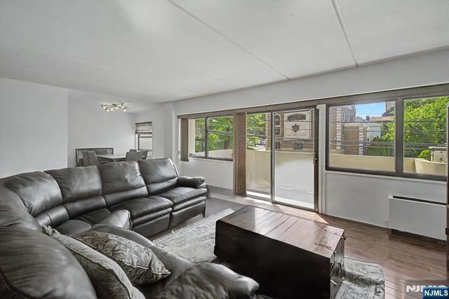 1600 Center Avenue 1 A, Fort Lee, NJ 07024