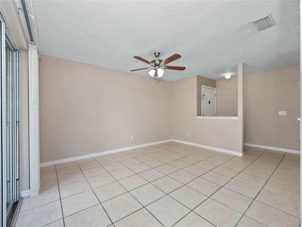 Image 3 of property listing at 4403 HECTOR COURT 3, Orlando, FL 32822