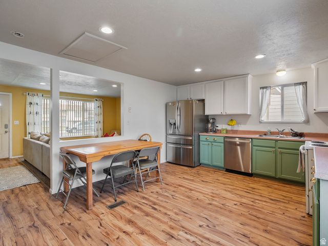 1419 S MARILYN DR, Syracuse, UT 84075