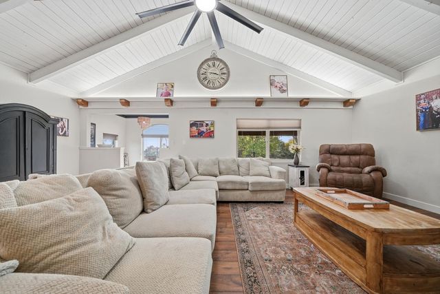 20066 Dawn Ridge Dr, Jackson, CA 95642