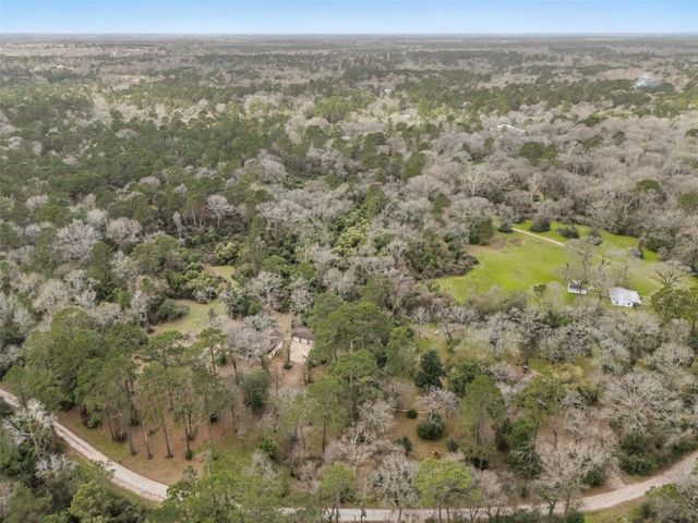 23515 Cardinal Dr, Hockley, TX 77447