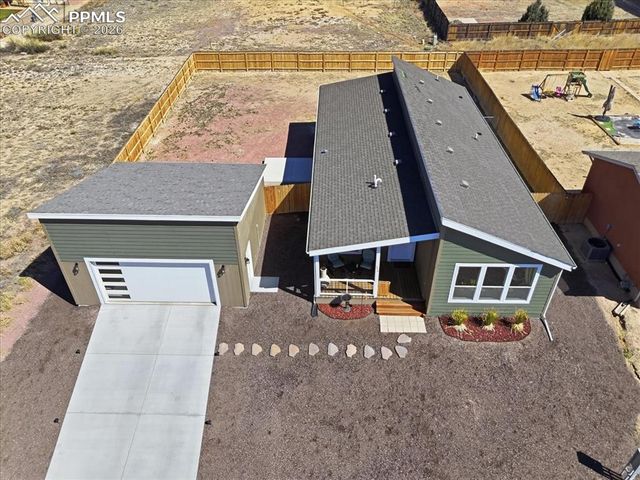 279 W Acorn Drive, Pueblo, CO 81007