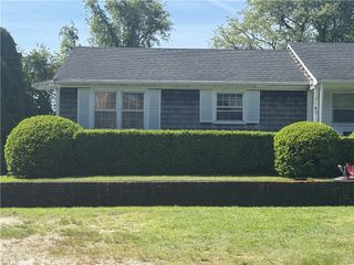 47 Ethel Drive, Portsmouth, RI 02871