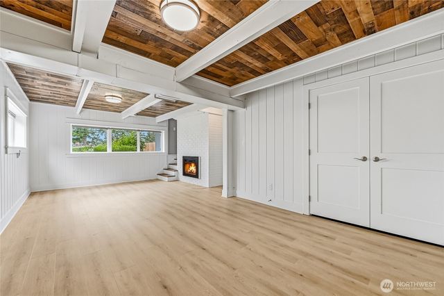 3872 139th Avenue SE, Bellevue, WA 98006