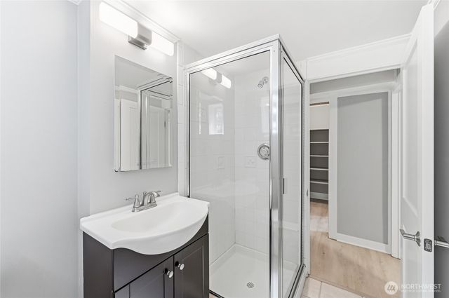 3872 139th Avenue SE, Bellevue, WA 98006