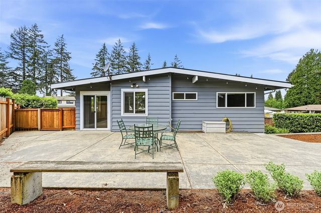 3872 139th Avenue SE, Bellevue, WA 98006