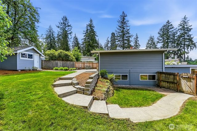 3872 139th Avenue SE, Bellevue, WA 98006