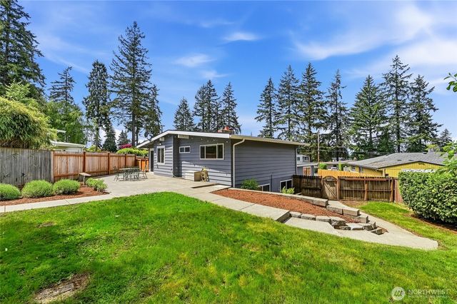 3872 139th Avenue SE, Bellevue, WA 98006