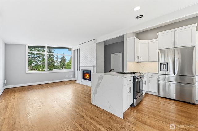 3872 139th Avenue SE, Bellevue, WA 98006