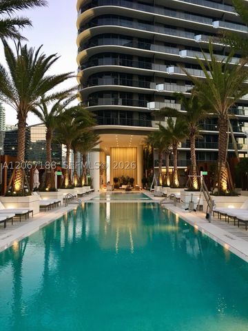 801 S Miami Ave 1705, Miami, FL 33131