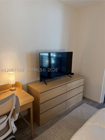 801 S Miami Ave 1705, Miami, FL 33131