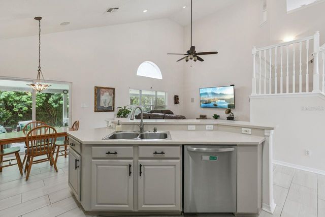 9966 HIDDEN DUNES LANE, Orlando, FL 32832