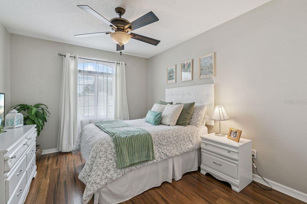 Image 30 of property listing at 9966 HIDDEN DUNES LANE, Orlando, FL 32832