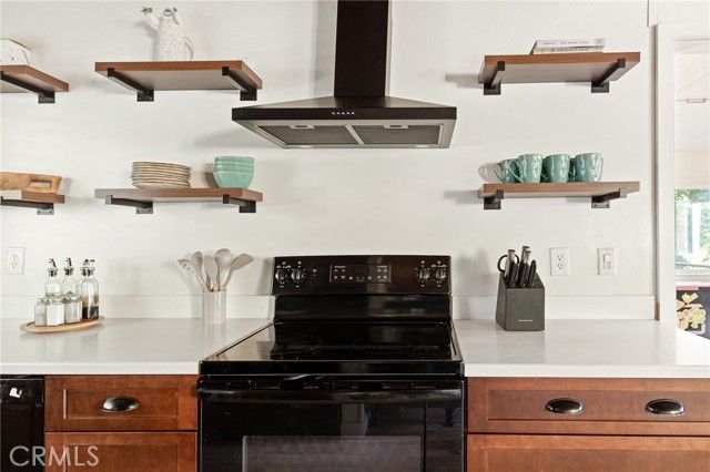 576 Kuffel Canyon, Lake Arrowhead, CA 92352