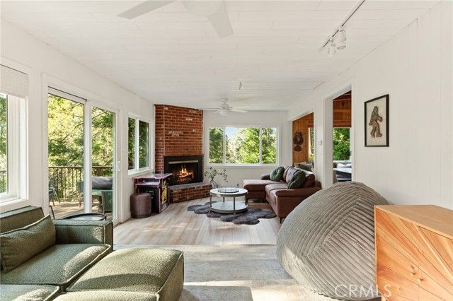 576 Kuffel Canyon, Lake Arrowhead, CA 92352