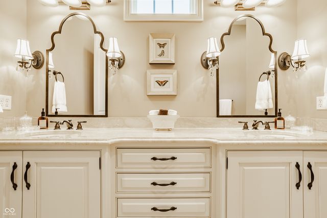 985 Oscar Lane, Carmel, IN 46032