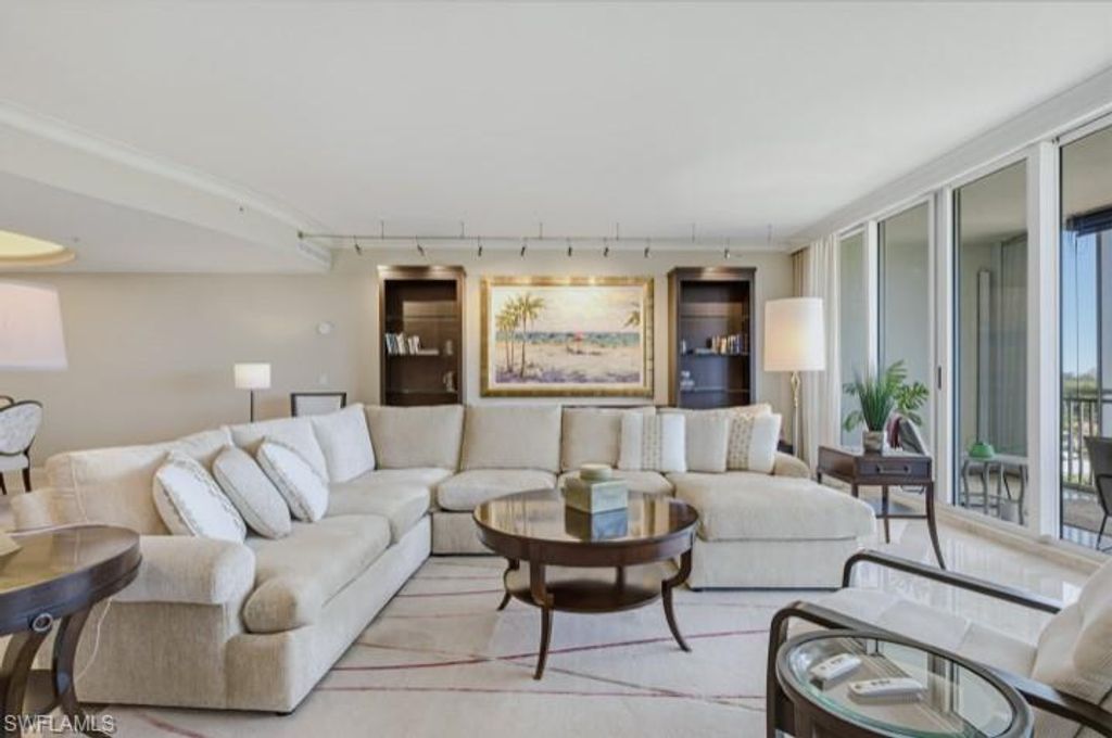 13675 Vanderbilt DR 707, NAPLES, FL 34110 — photo 5