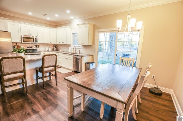 6040 Guyline Drive, Paducah, KY 42001