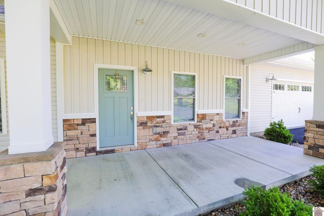 6040 Guyline Drive, Paducah, KY 42001