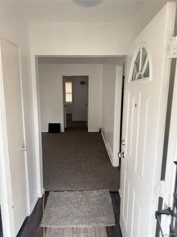 18506 Moenart Street, Detroit, MI 48234