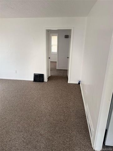 18506 Moenart Street, Detroit, MI 48234