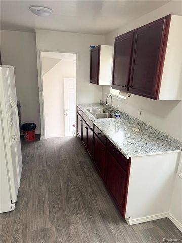 18506 Moenart Street, Detroit, MI 48234