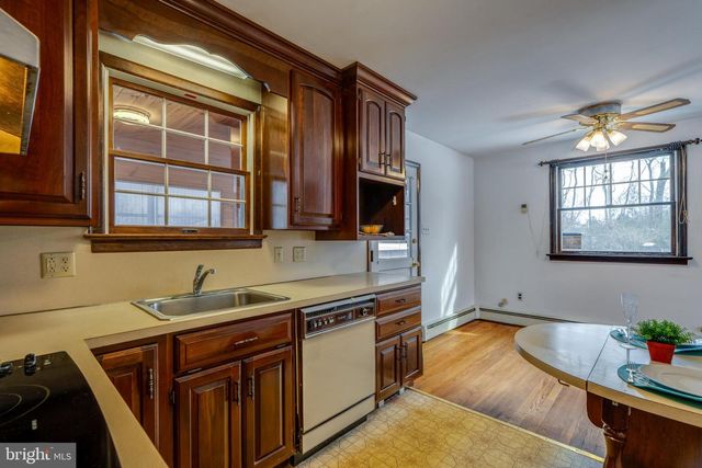 203 ALLEGHENYVILLE RD, Mohnton, PA 19540