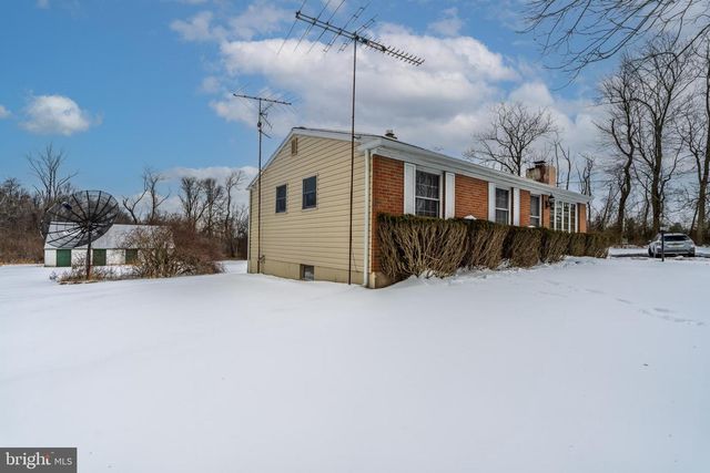 203 ALLEGHENYVILLE RD, Mohnton, PA 19540
