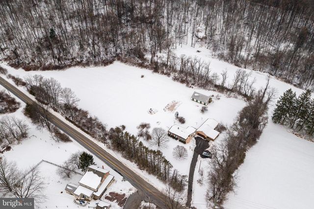 203 ALLEGHENYVILLE RD, Mohnton, PA 19540