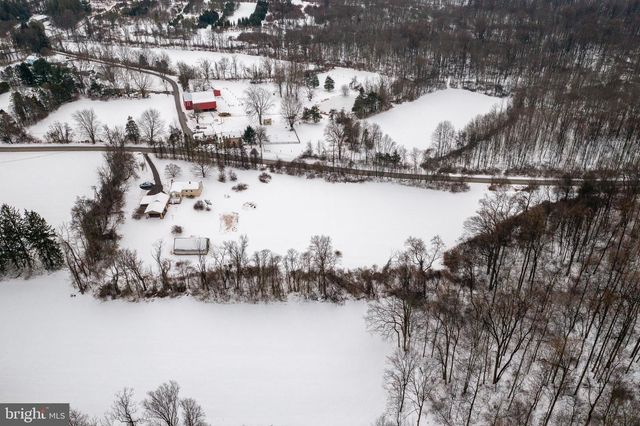 203 ALLEGHENYVILLE RD, Mohnton, PA 19540