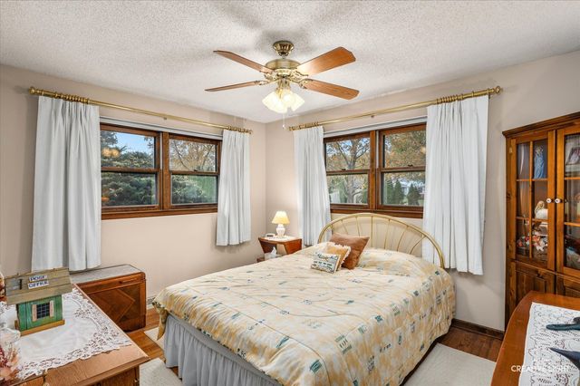 15304 S Indian Boundary Line Road, Plainfield, IL 60544