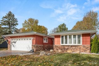 15304 S Indian Boundary Line Road, Plainfield, IL 60544