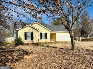 534 Walton Drive, Bethlehem, GA 30620