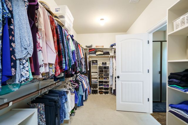 140 Stone Field Court, Waxahachie, TX 75167