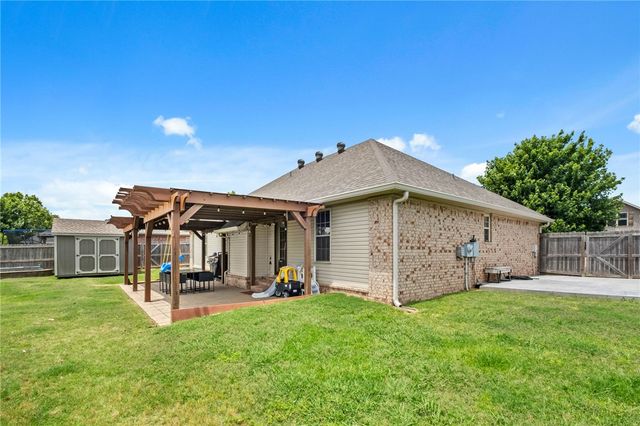 1507 Parkside Circle, Cave Springs, AR 72718