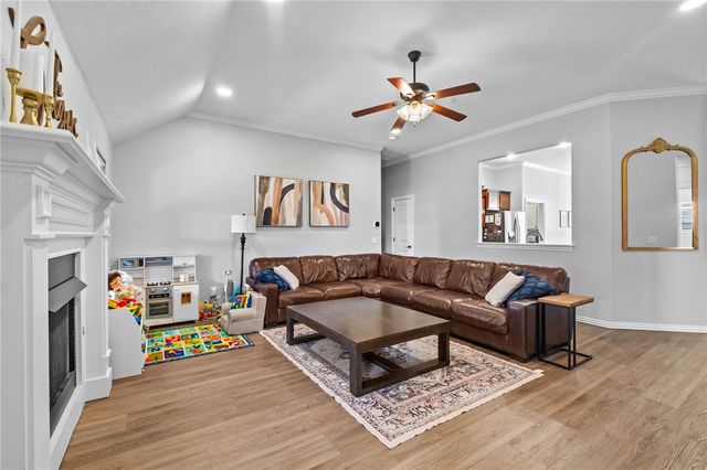 1507 Parkside Circle, Cave Springs, AR 72718
