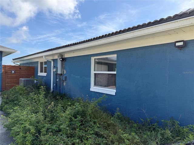 2749 S STEWART STREET, Kissimmee, FL 34746