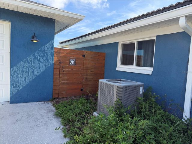 2749 S STEWART STREET, Kissimmee, FL 34746