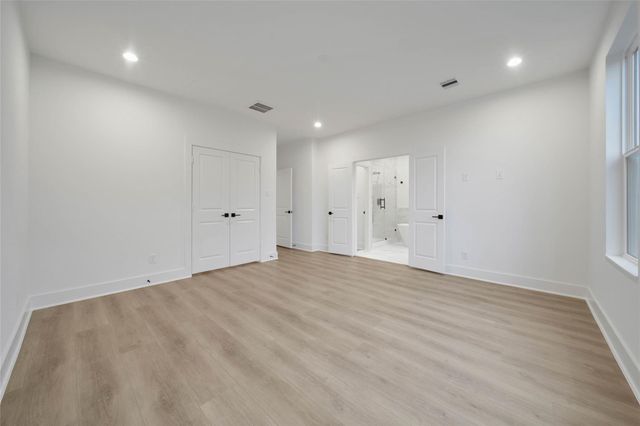 7627 Inwood Grove Lane, Houston, TX 77088