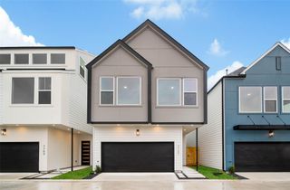 7627 Inwood Grove Lane, Houston, TX 77088