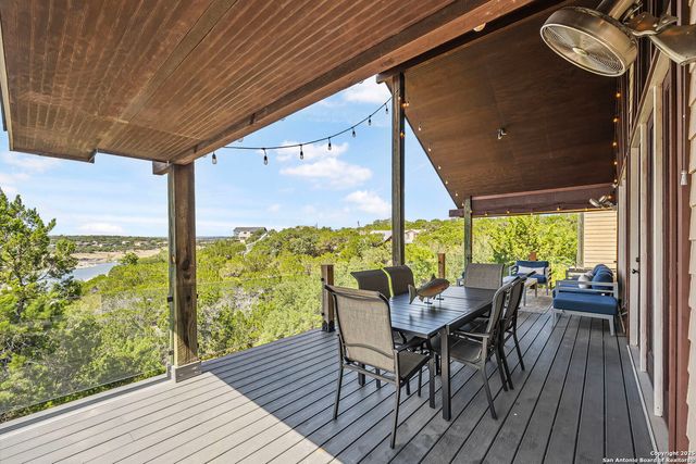 717 Riviera, Canyon Lake, TX 78133
