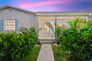 1131 N Ocean Breeze, Lake Worth Beach, FL 33460