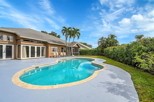4414 NW 52nd Street, Coconut Creek, FL 33073